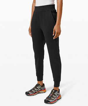 LA Warm Down High-Rise Jogger 4