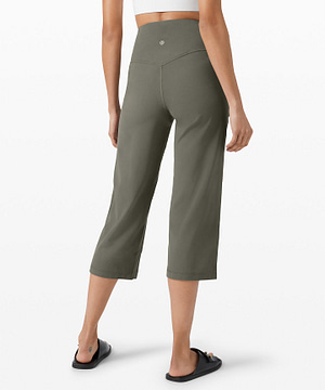 Lululemon Align Wide Leg Crop_Grey Sage_Sneaky Early Lululemon Upload