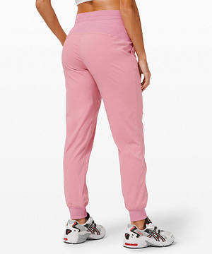 Dance Studio Jogger pink taupe 3