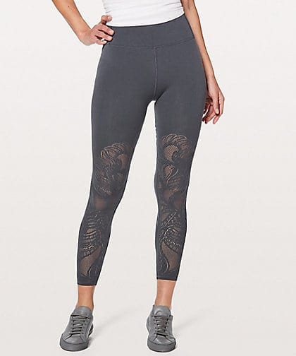 Reveal Tight Lattice Paisley Blue Tied