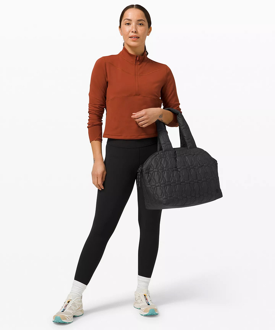 best bag for gym and work -lululemon quilted embrace bag