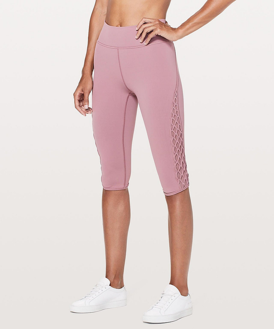 Lululemon Upload - Love Knot Crop