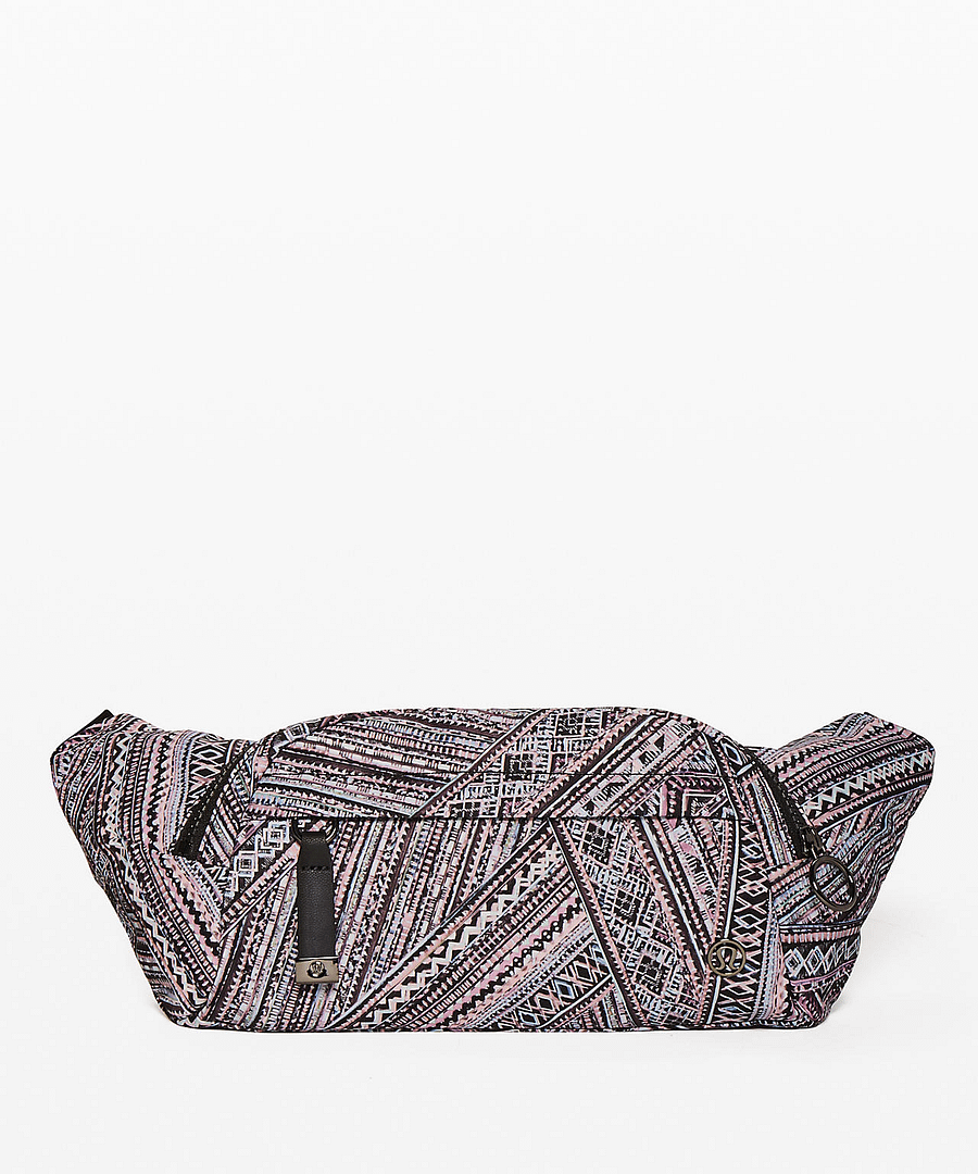 On The Beat Belt Bag