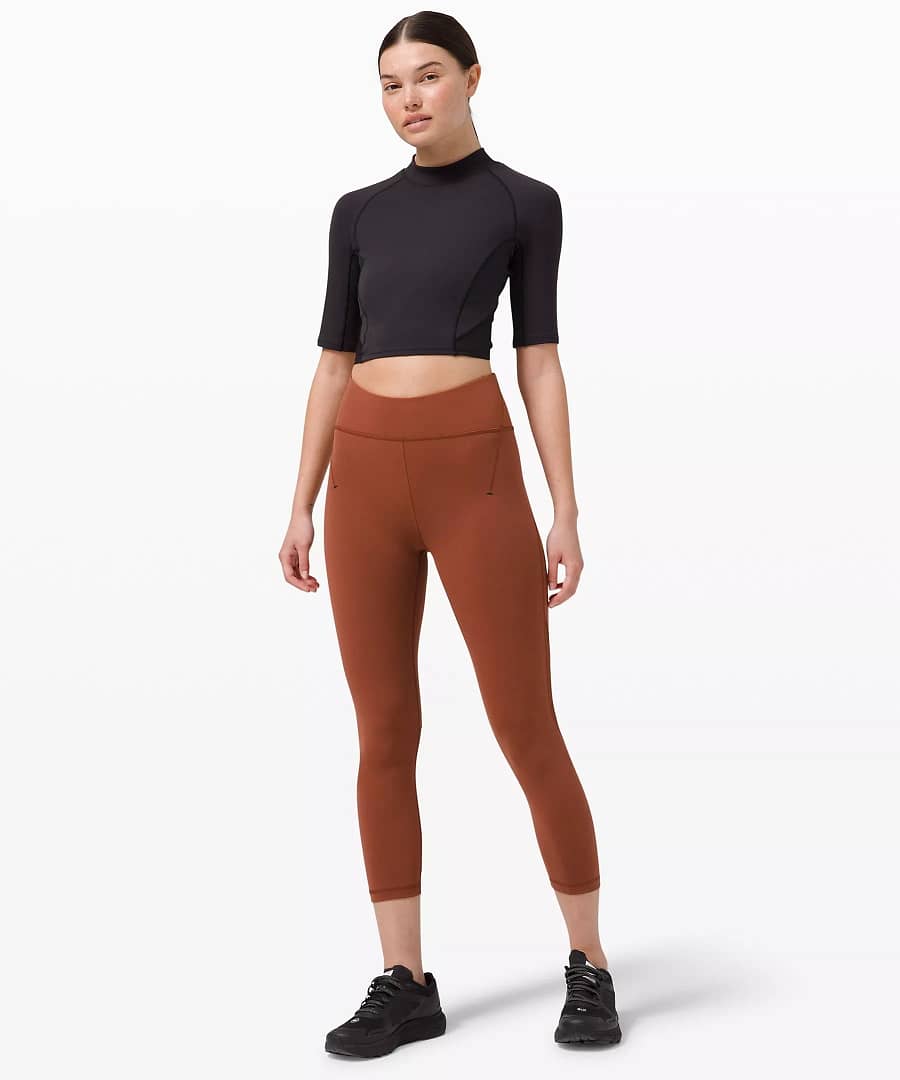 Everlux™ and Mesh High-Rise Crop 23 2