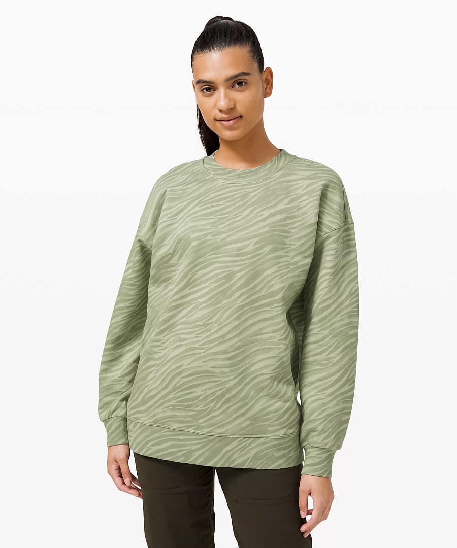 perfectly oversized crew Le Tigre Camo WP Green Fern Multi, What You Need From Lululemon this week