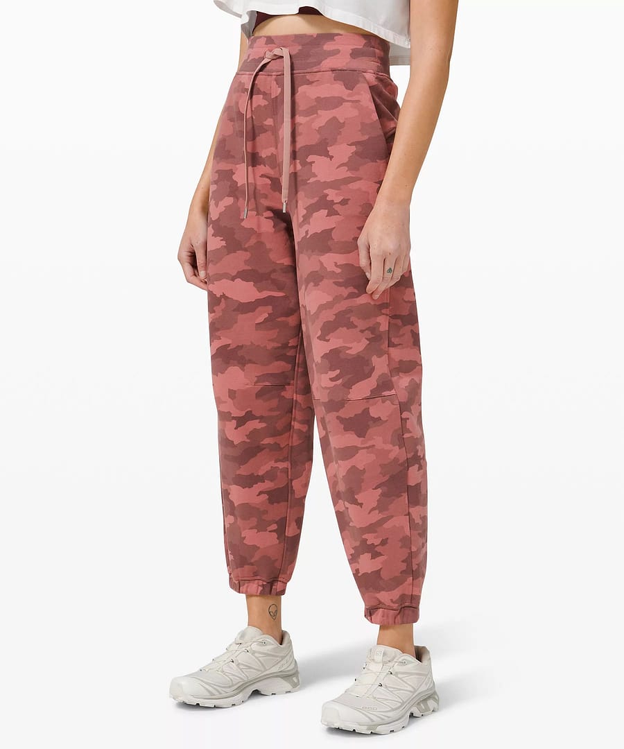 Relaxed Fit French Terry Jogger heritage 365 camo briar rose