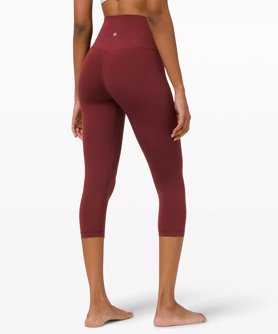 lululemon Align™ Crop 21 red merlot 3