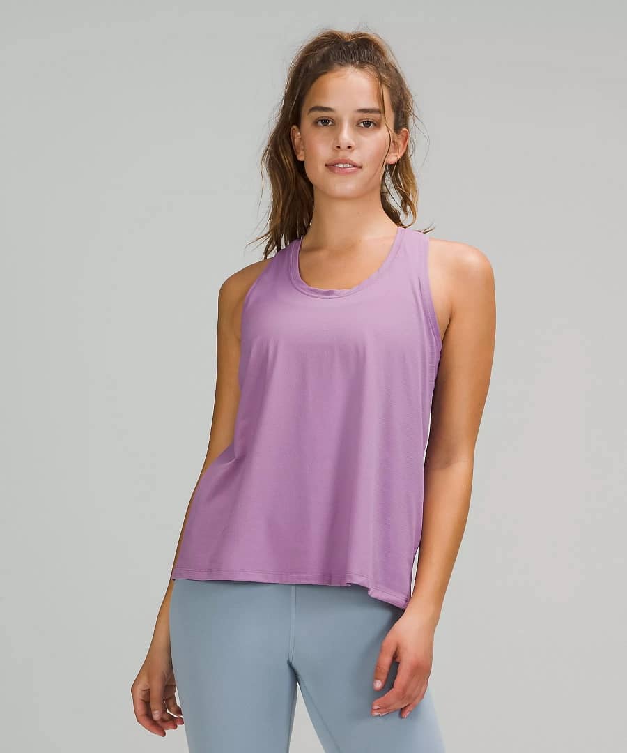 Essential Tank Train Wisteria purple - lululemon upload