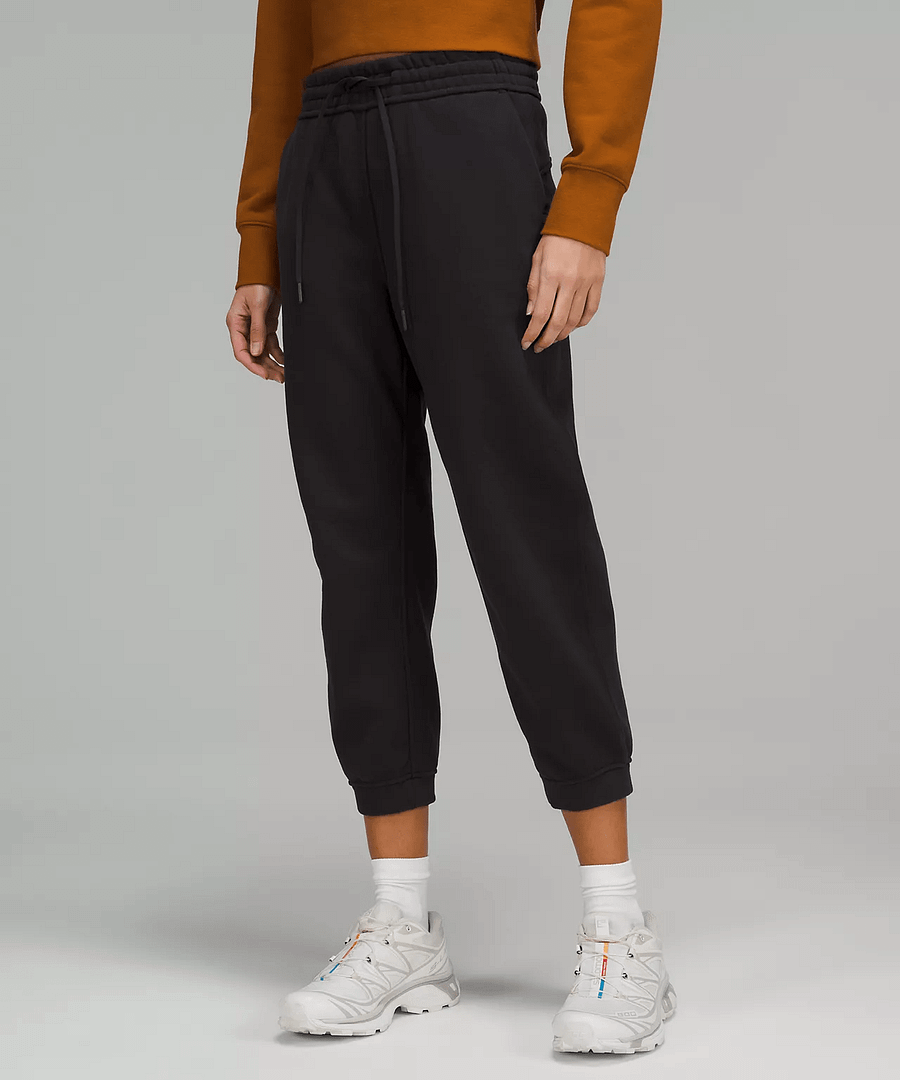 Loungeful High-Rise Cropped Jogger 2