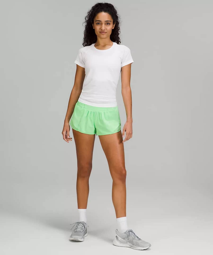 lululemon-running-shorts-Hotty Hot Low-Rise Lined Short 2.5 - scream-green 2