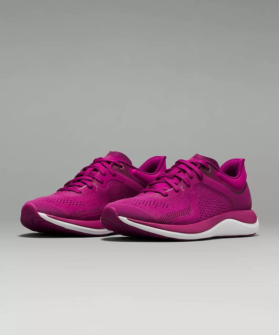 women's two-toned lululemon lululemon chargefeel workout shoes in magenta