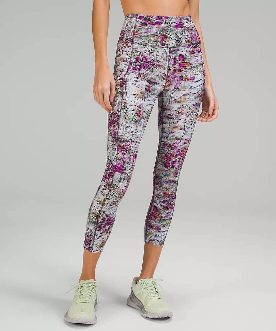 Fast and Free High-Rise Crop 23" - firework floral multi