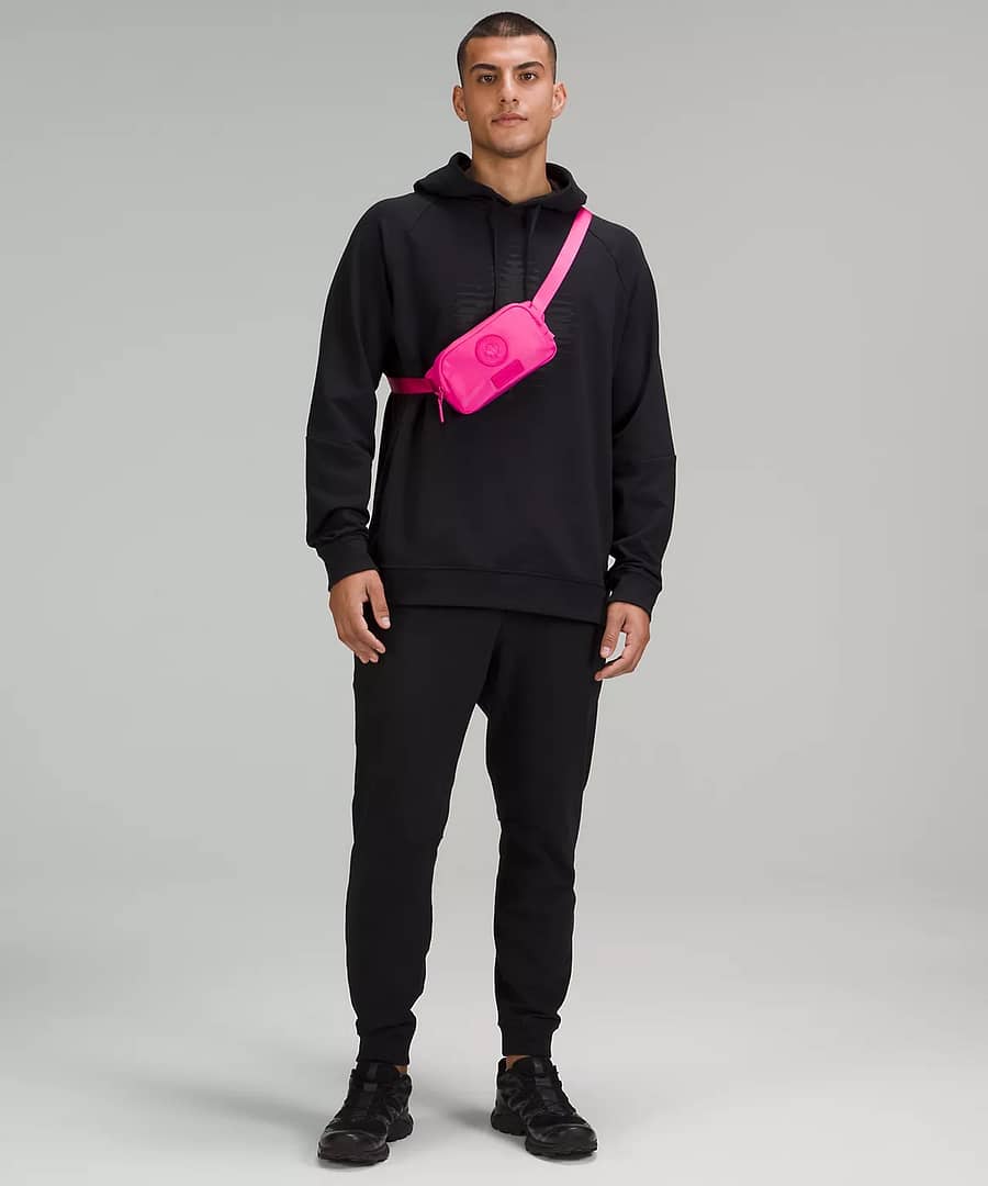 lululemon-belt-bag-lululemon-fanny-pack-Team Canada Future Legacy Mini Belt Bag-sonic-pink