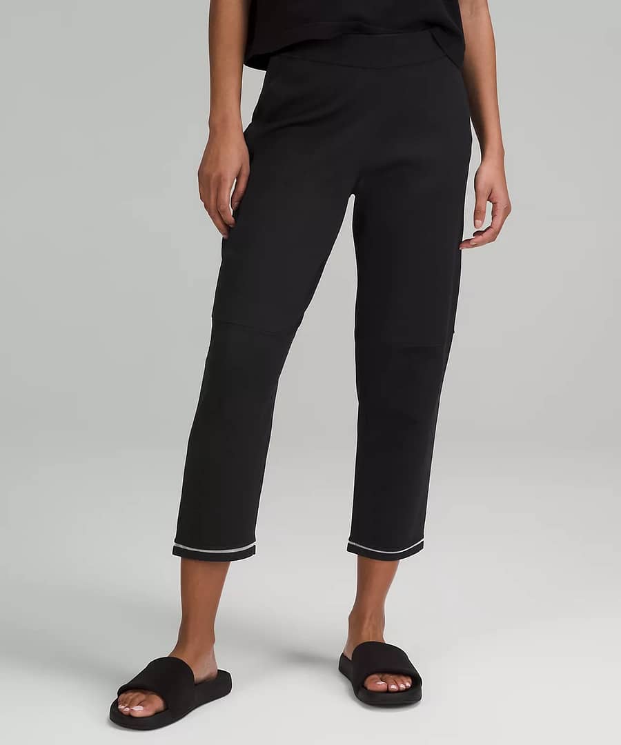 Relaxed-Fit High-Rise Knit Cropped Pants 24"