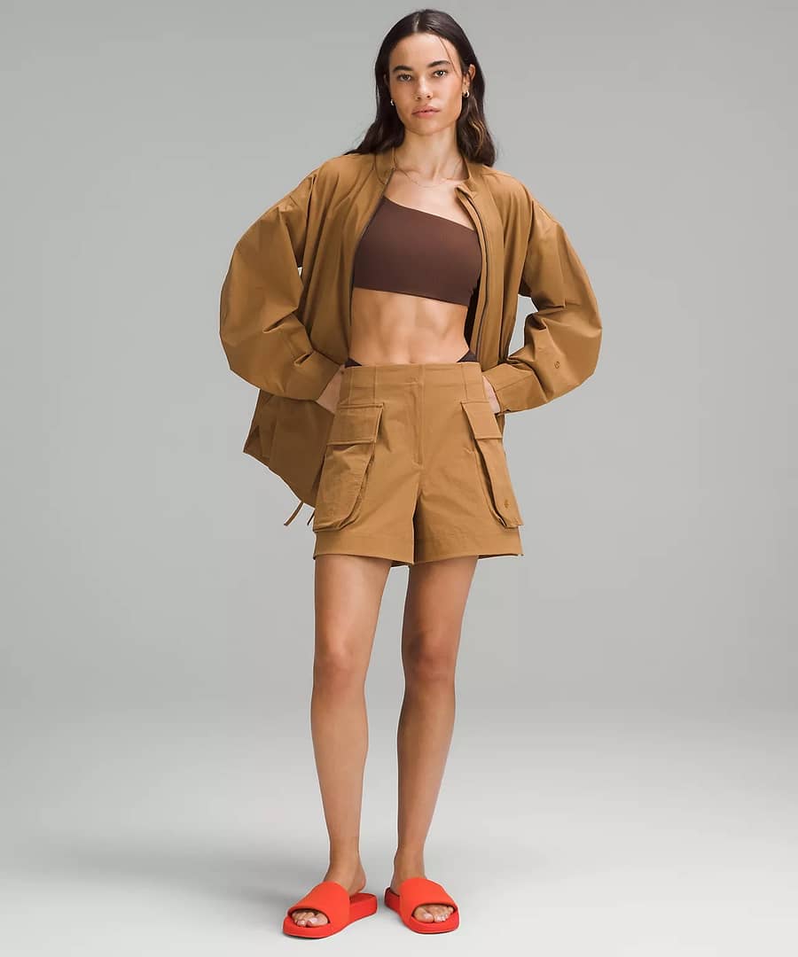Relaxed-Fit Super-High-Rise Cargo Short 4 3