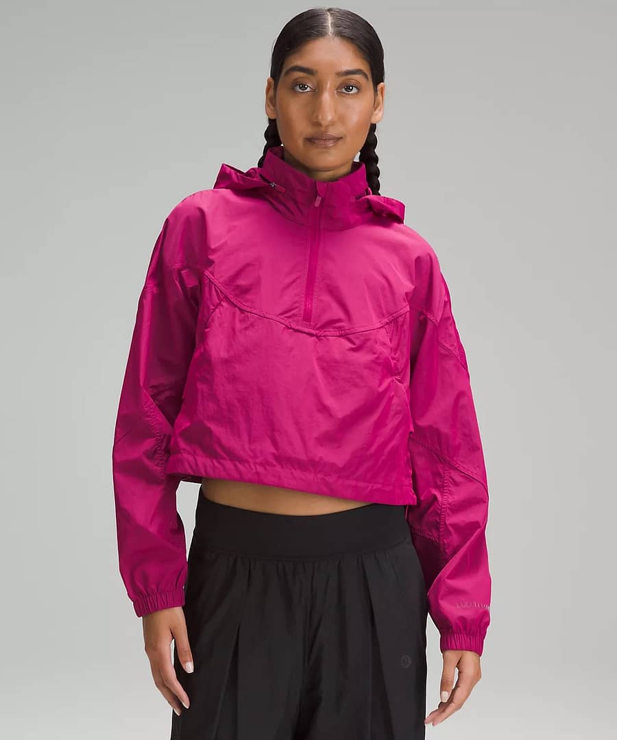 woman in pink Evergreen Cropped Anorak