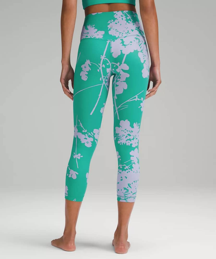 BLOSSOM SILHOUETTE MAX Lilac Smoke Kelly Green bottoms to pair with lululemon define jacket