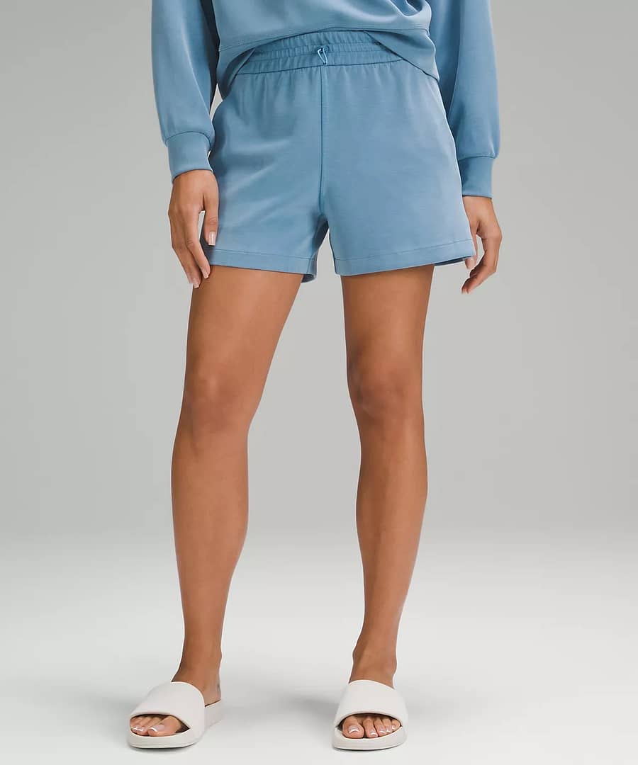 front details of Softstreme High-Rise Short 4" - utility in blue best to pair with the lululemon define jacket