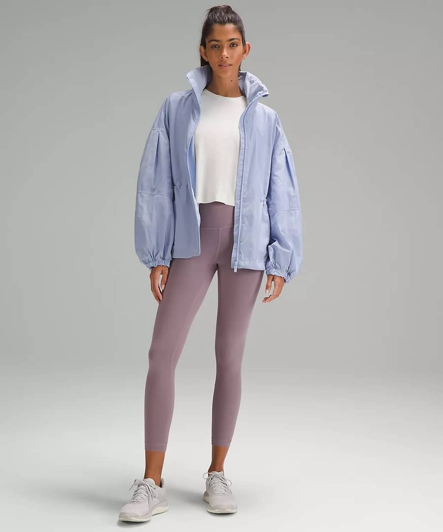 woman in Lightweight Cinch-Waist Jacket for Athleisure Fix
