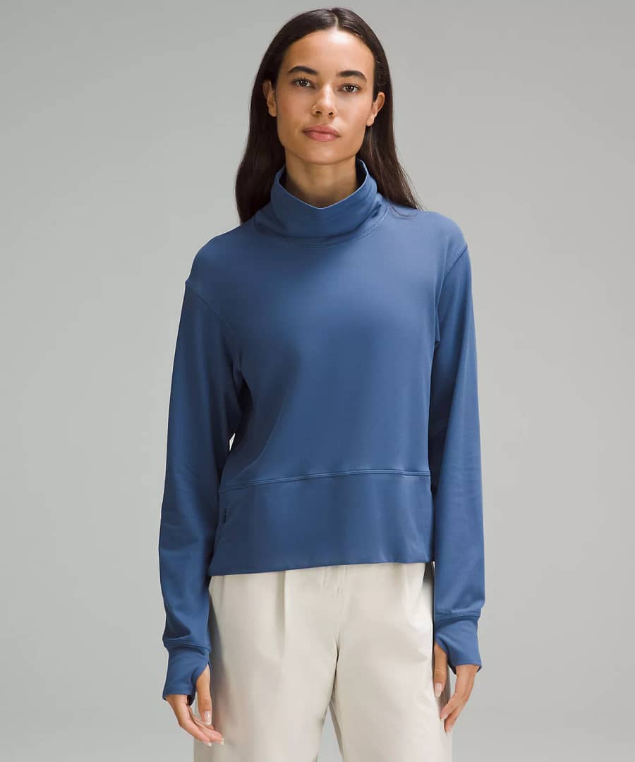 Ready to Rulu Pullover