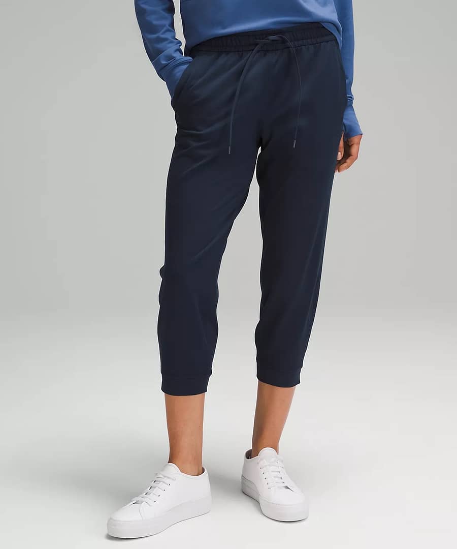 Soft Jersey Classic-Fit Mid-Rise Cropped Jogger