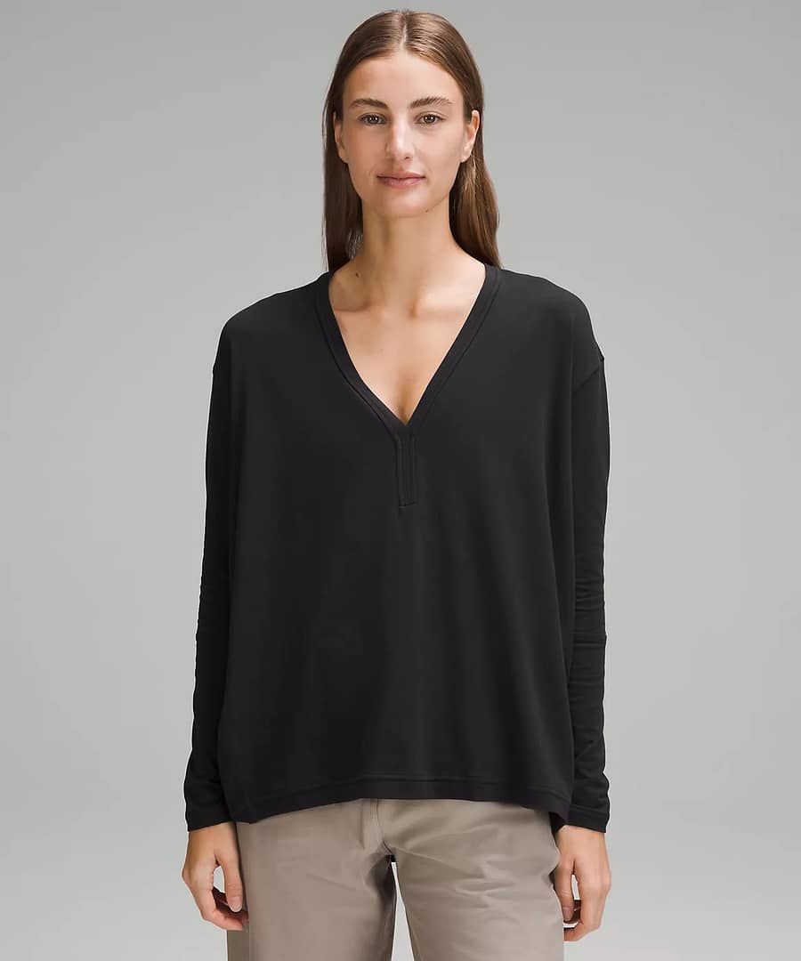 Back In Action V-Neck Long-Sleeve Shirt 3
