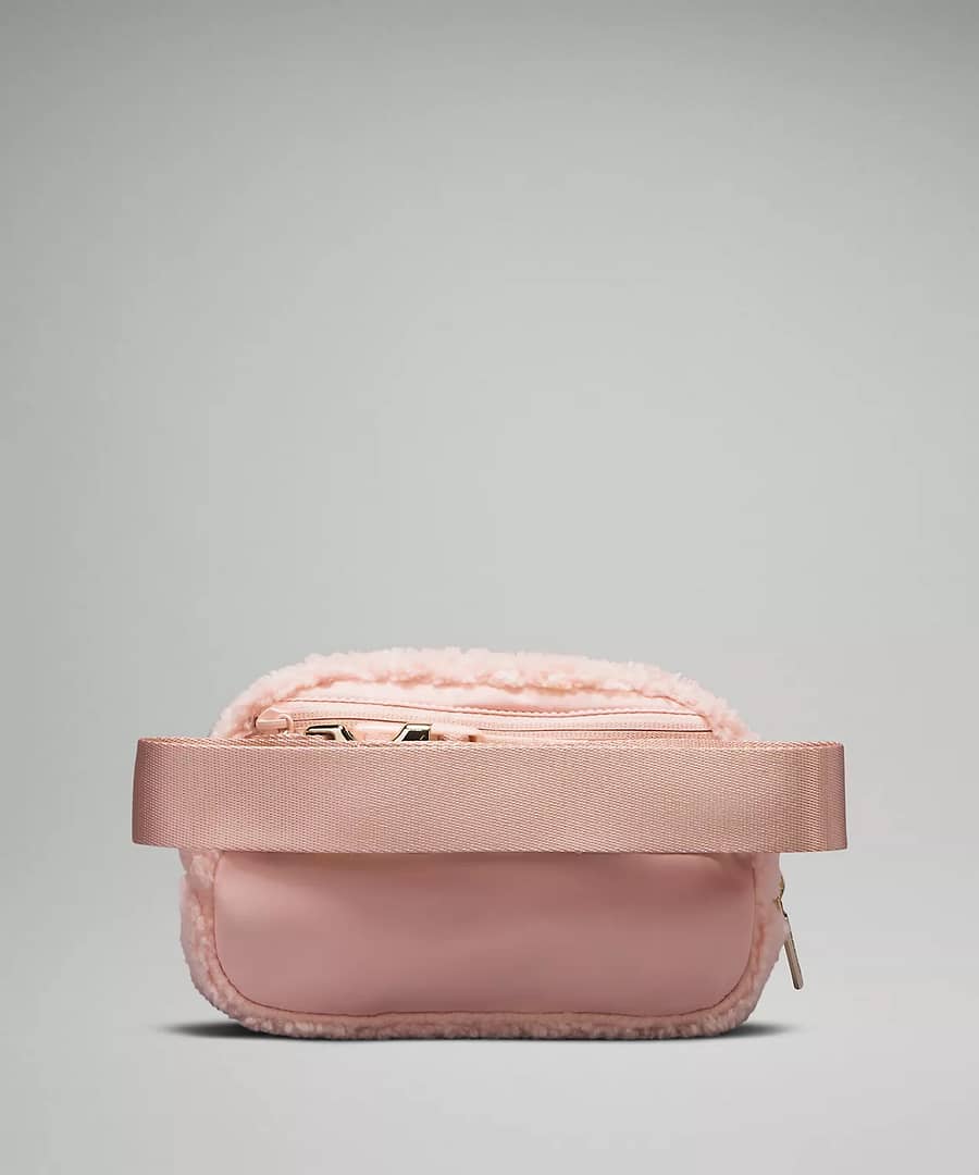 Everywhere Belt Bag 1L Fleece pink mist 3