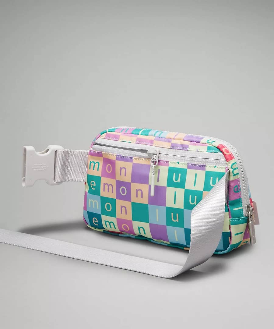 Everywhere Belt Bag 1L - checkered moment mini 3