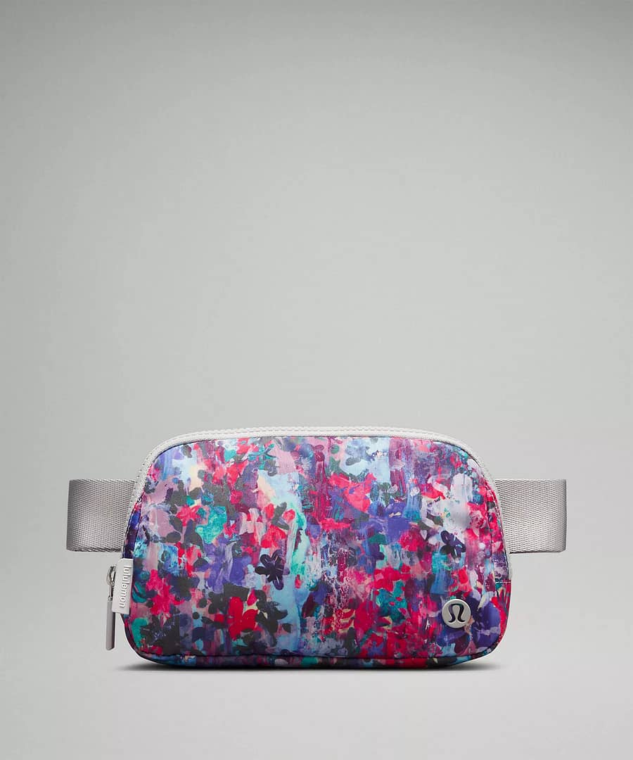 lululemon Everywhere Belt Bag - Flower Glide Multi/Vapor