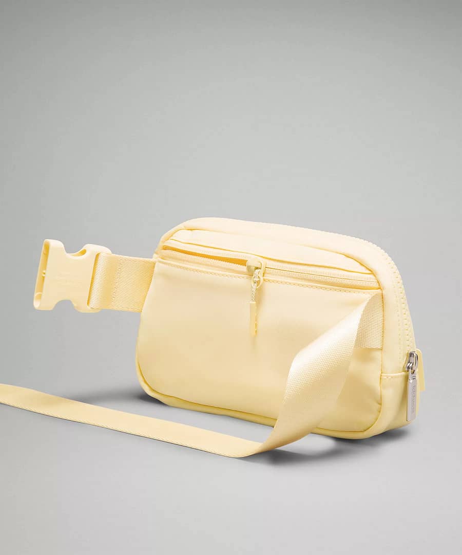 Everywhere Belt Bag 1L swirl yellow 3