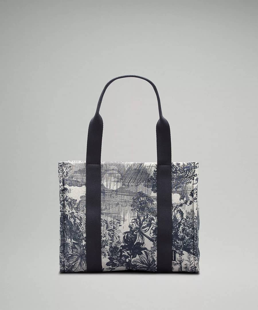 Boxy Tote Bag 10L Print Sketch Toile Dove Navy:Obsidian 3