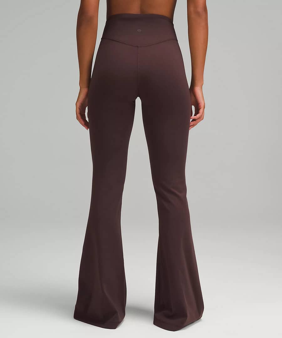 Wunder Under SmoothCover Ultra-Flared High-Rise Yoga Pant 4