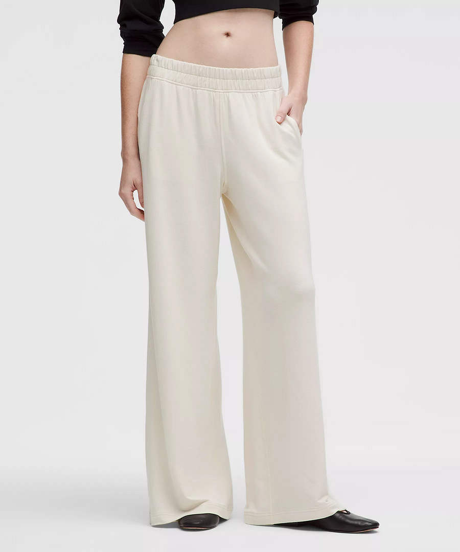 Lululemon - BeCalm Mid-Rise Wide-Leg Pant