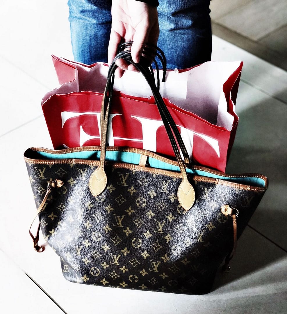 Your Canada Day and 4th Of July Sales Guide