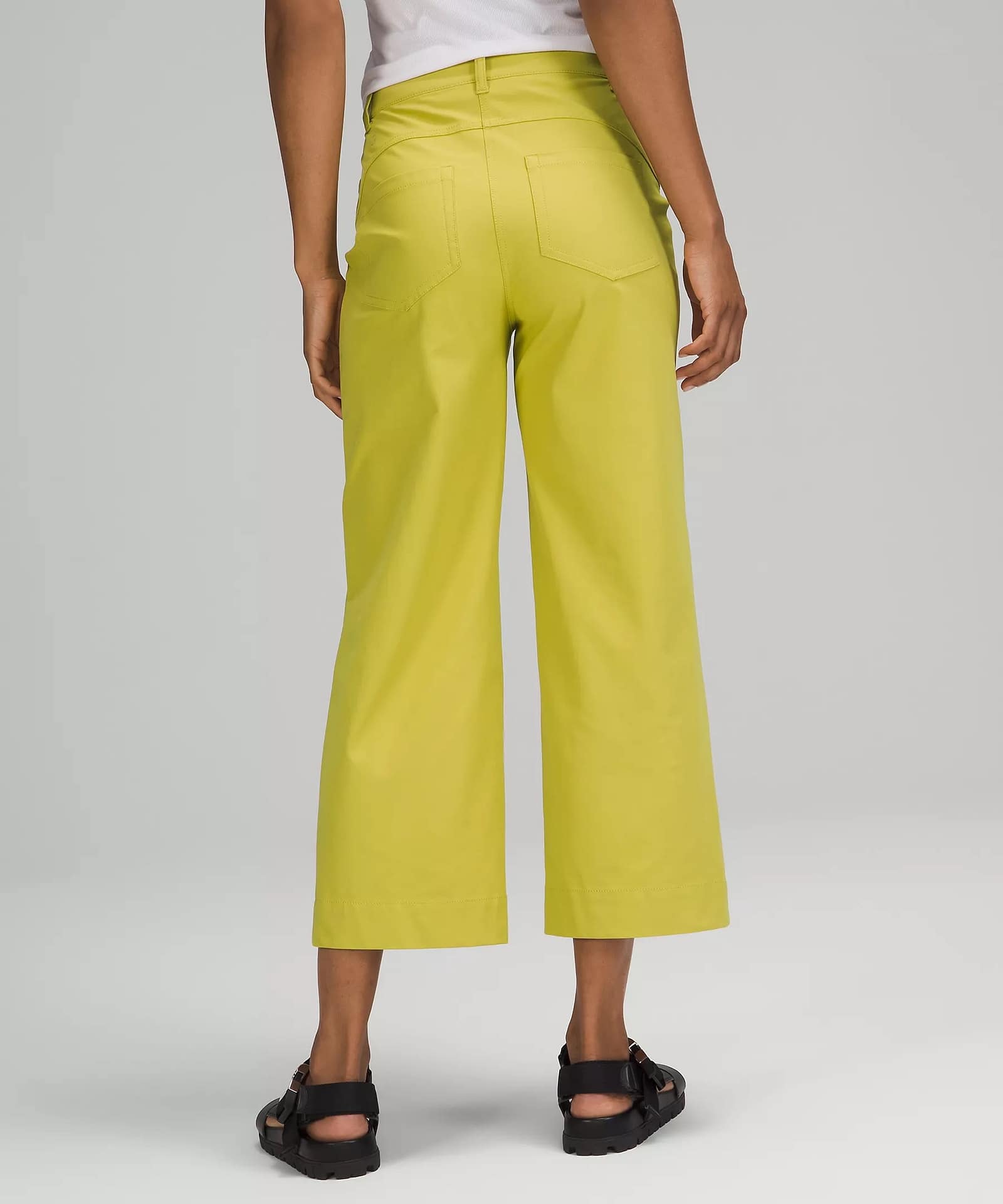 City Sleek 5 Pocket Wide-Leg High Rise 7:8 Length Pant 3