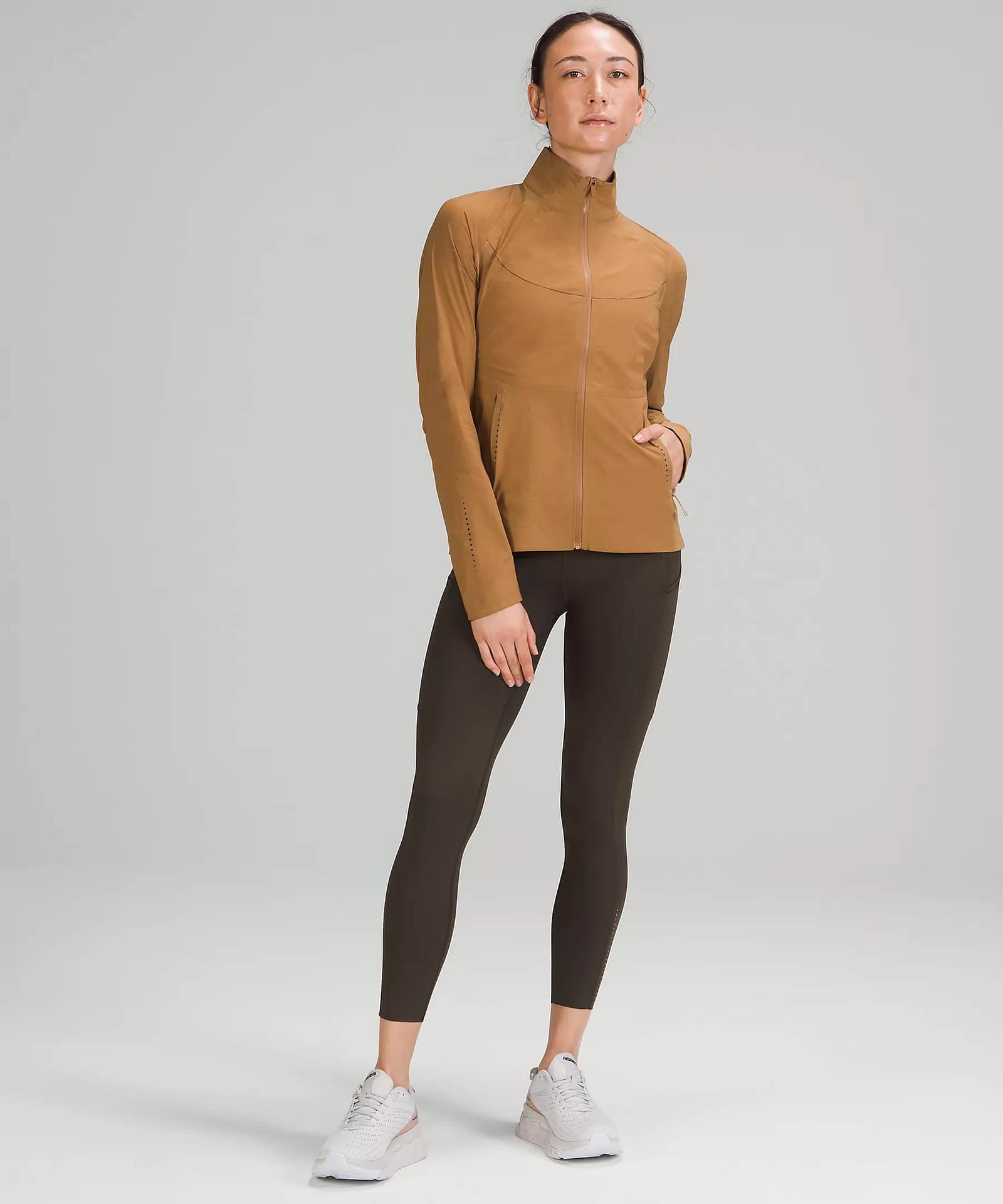 Fast and Free Windbreaker bold beige 2