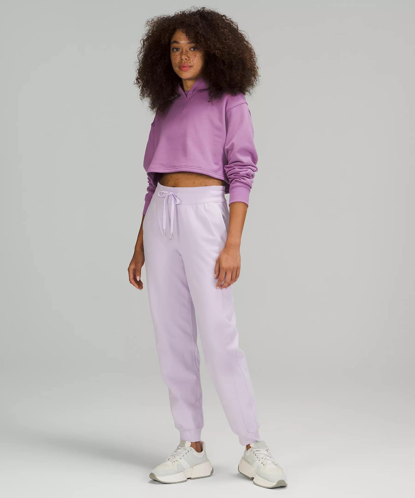 Scuba High-Rise French Terry Jogger lavender dew 2