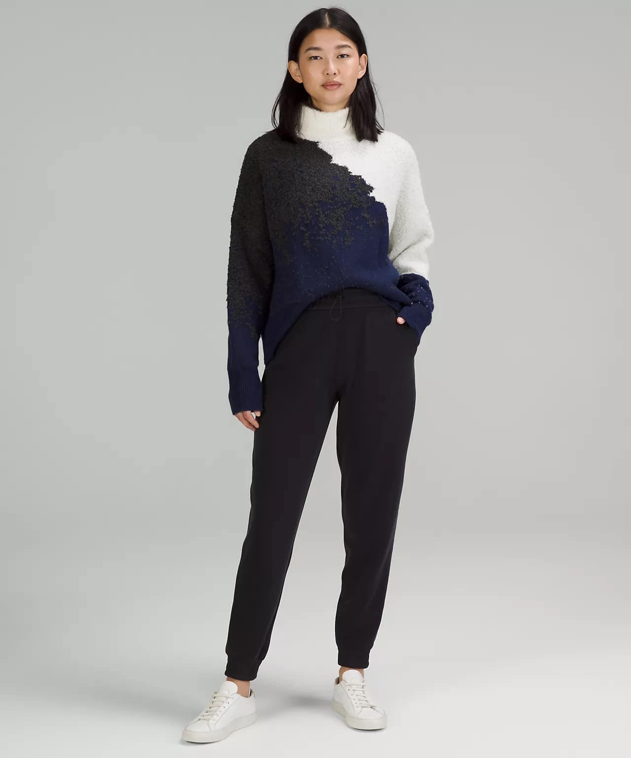 Ombre Knit Textured Turtleneck